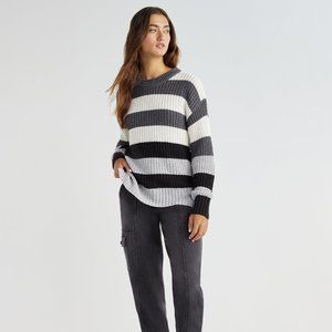 Time and Tru Women's Striped Pullover Sweater, Midweight